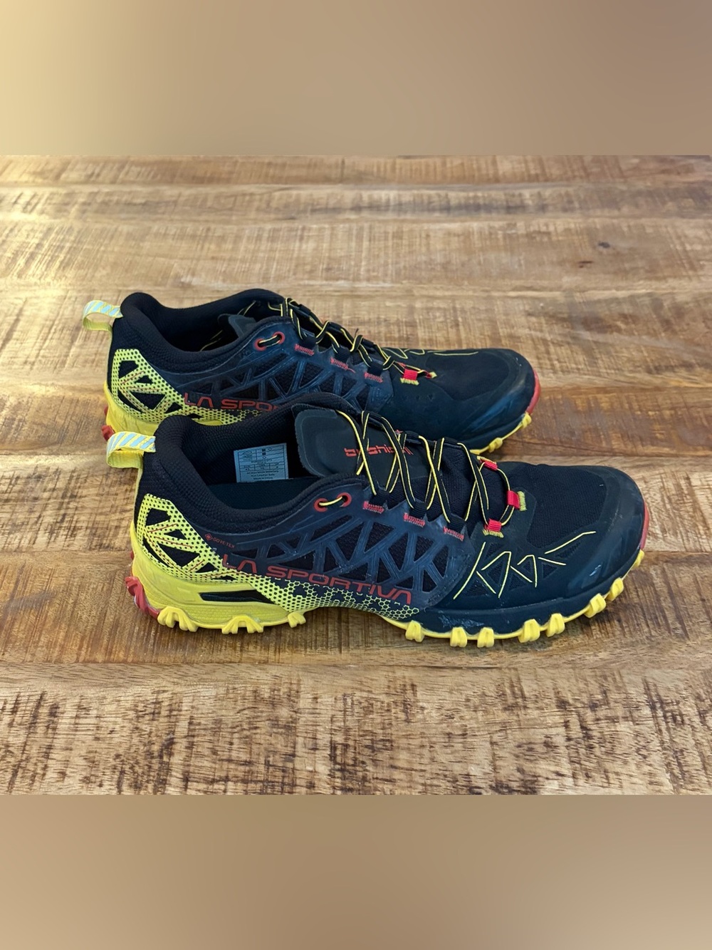 La Sportiva Bushido II GYX Trail Running Shoes - Picture 3 of 9